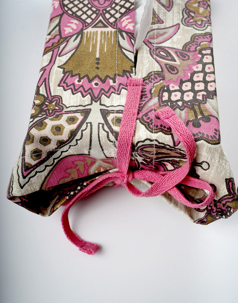 Purple tissue box cover