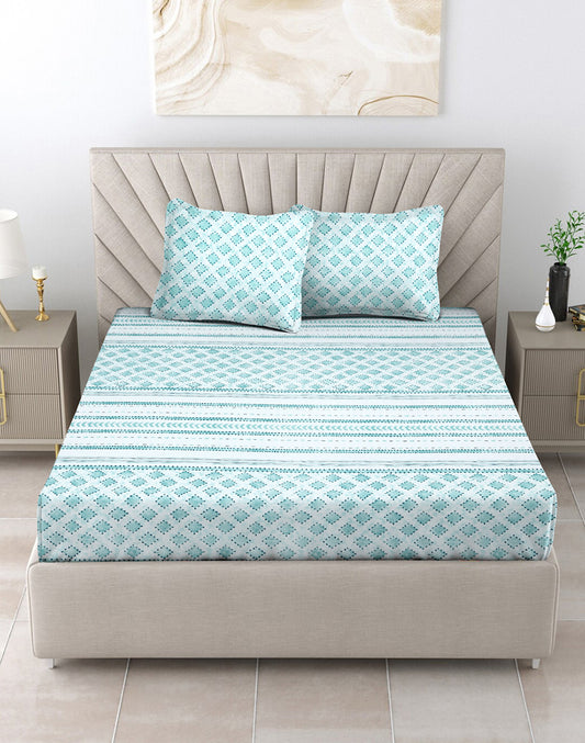 King Size - Green Geometric Print Cotton Bedsheet Set with 2 Pillow Covers
