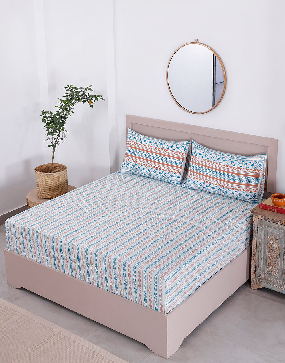 King Size - Printed Cotton Bedsheet Set With 2 Pillow Covers