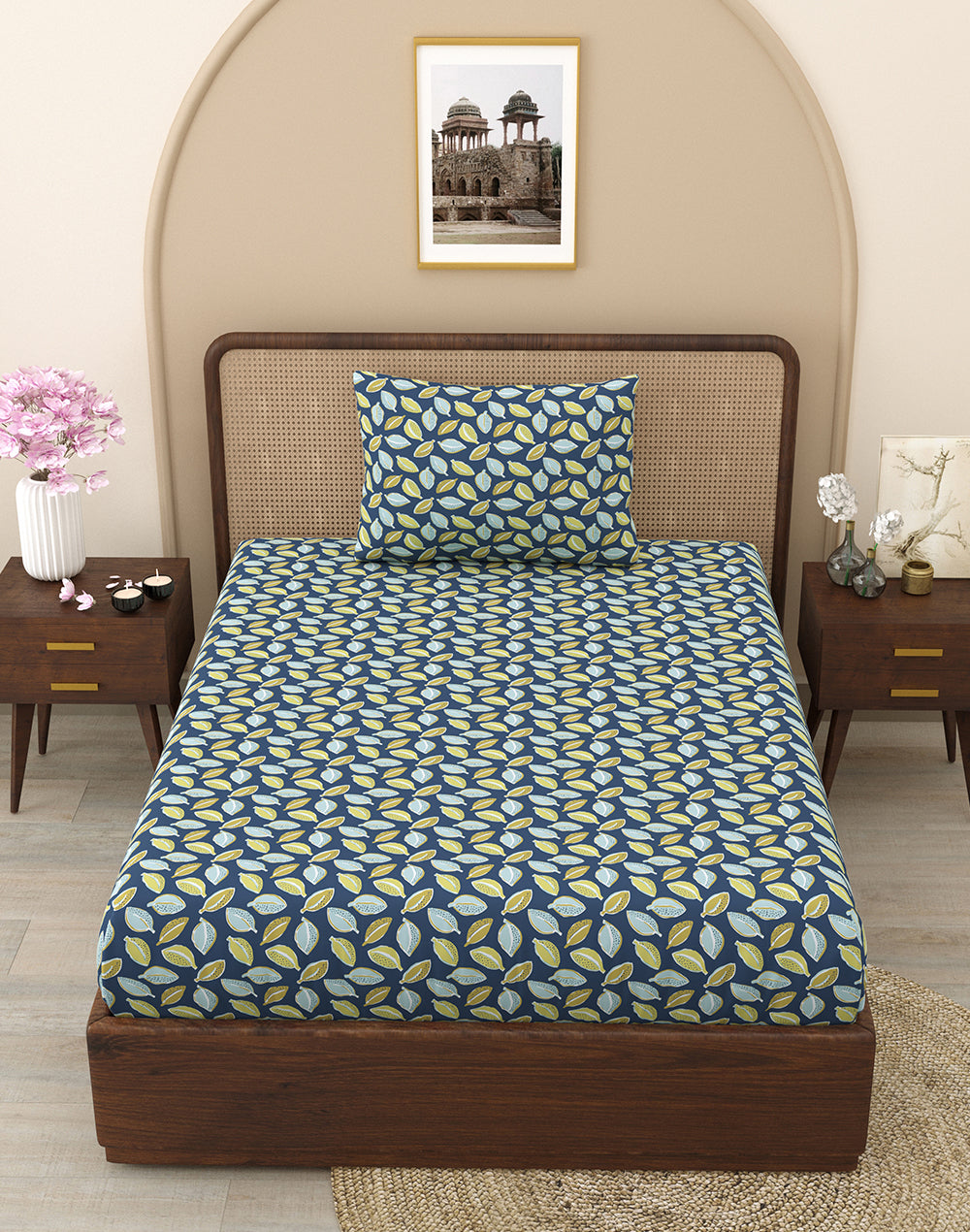 Blue Abstract Bedsheet Set with Pillow Cover