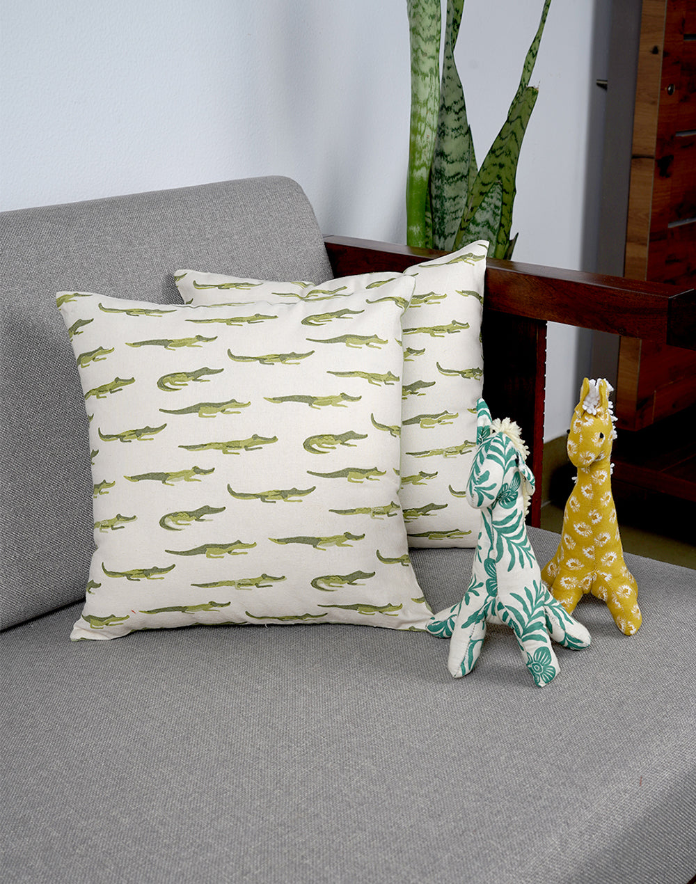 Set Of 2 - Green Printed Cushion Cover - 12"X12"