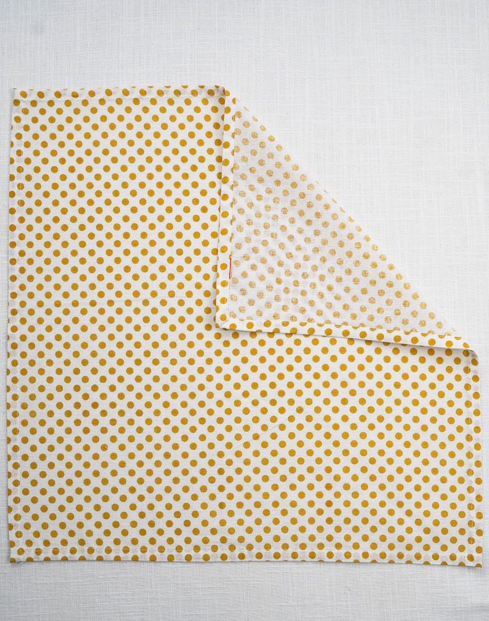 Set O 6- 16"X 16" Gold Printed Cotton Napkin