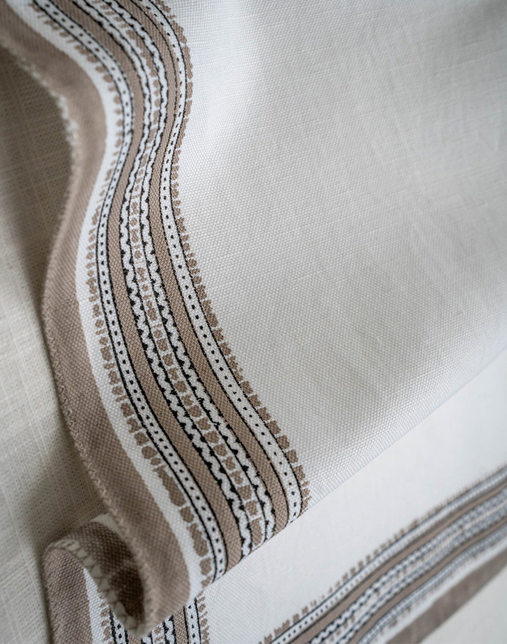 Set Of 6 -20"X20" White Cotton Napkin