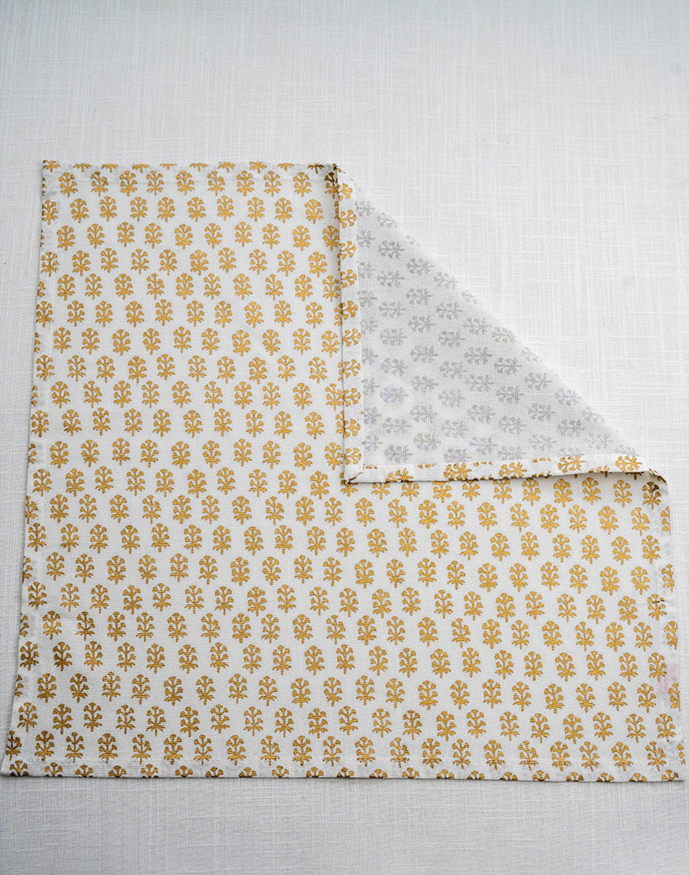 Set Of 6 - 16"X 16" White Cotton Gold Printed Napkin