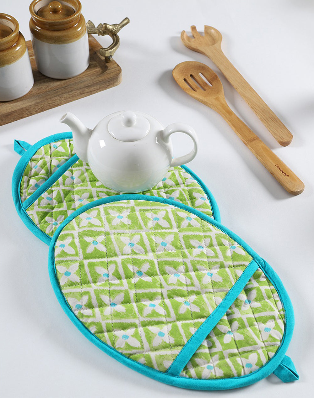 Tea Pot Holder Set