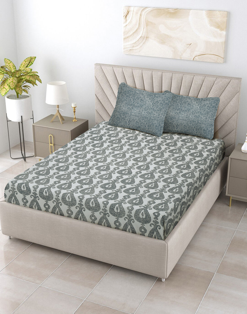 Queen Size - Grey Geometric Print Cotton Besheet Set with 2 Pillow Covers
