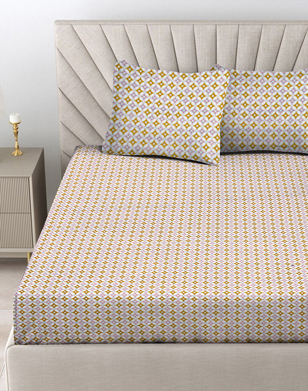Queen Size - Orange Geometric Print Cotton Besheet Set with 2 Pillow Covers