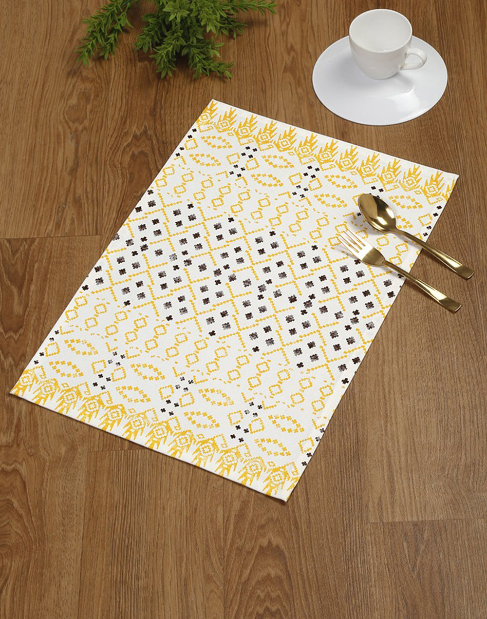 Set of 4- Yellow 100% Cotton Printed Table Mat