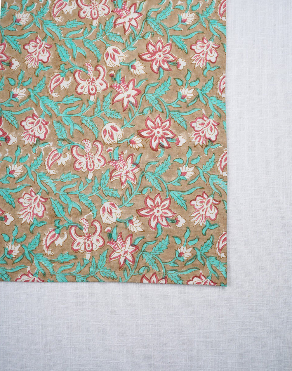 Garden Glory Cotton Floral Table Cover