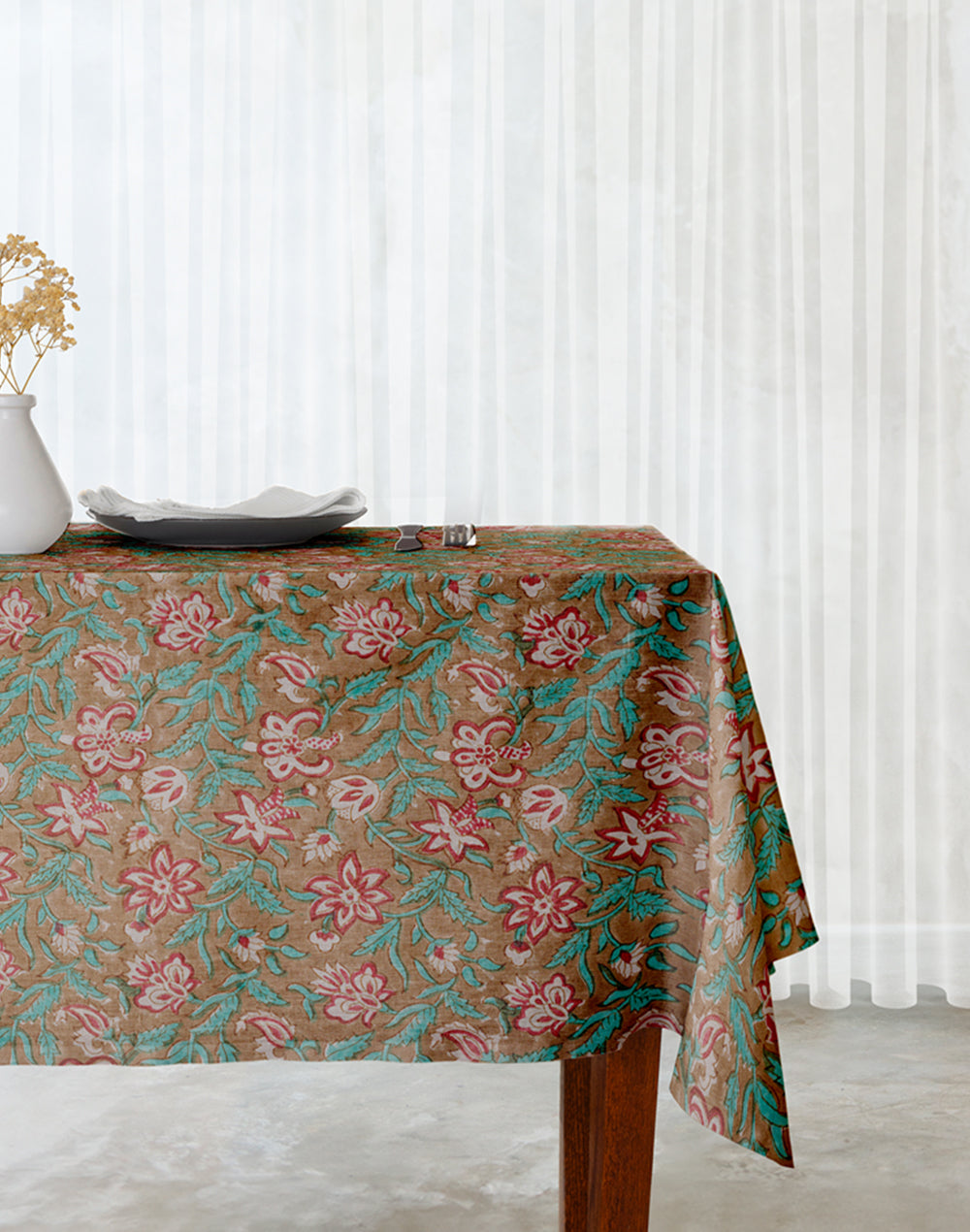 Garden Glory Cotton Floral Table Cover