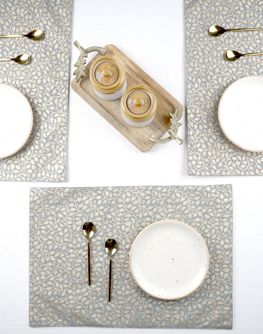 Set of 6 - Gold Printed Decorative Placemat