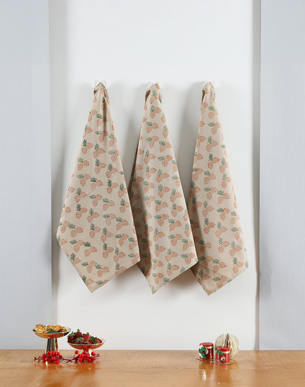 Christmas Kitchen Towel Set of 3 BERRY