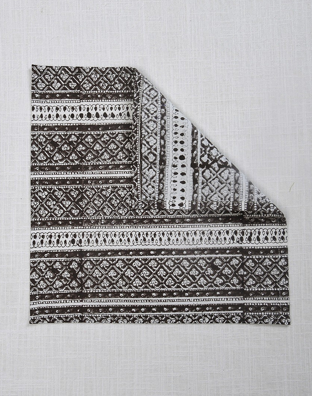 Set Of 6 - 12"X12" Brown Cottonn Printed Napkin