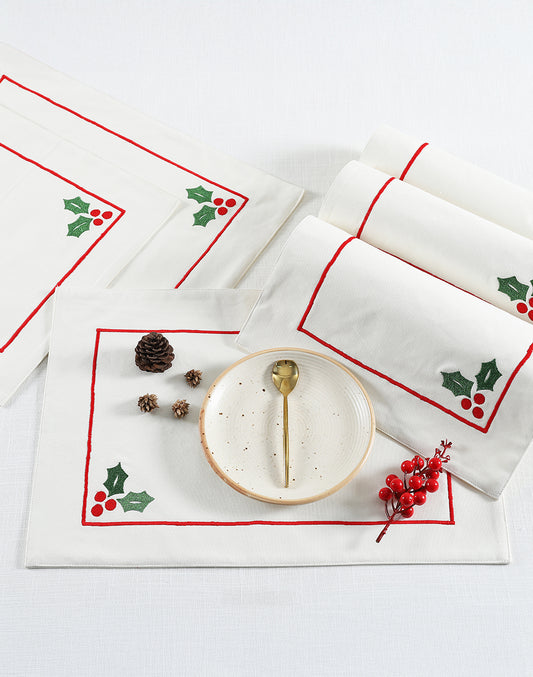 Sweet Berry Christmas Table Decor Placemats - Set of 6