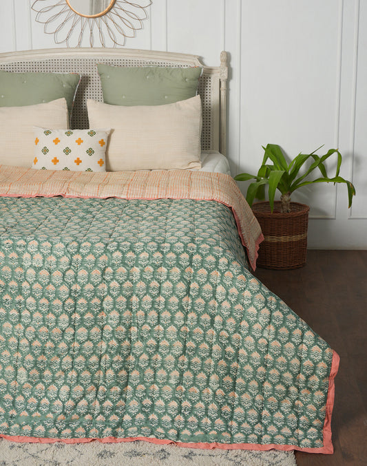 Green Block Printed Cotton Quilt- Queen