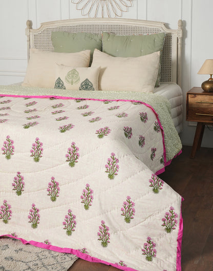 Pink Floral Ac Cotton Quilt