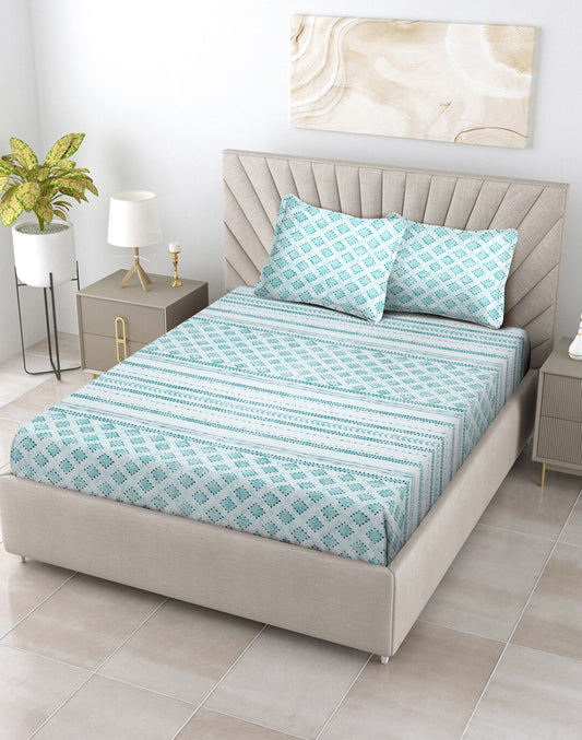 King Size - Green Geometric Print Cotton Bedsheet Set with 2 Pillow Covers