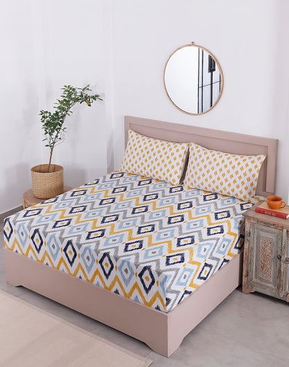 Multicolor Diamond Bedsheet Set with 2 Pillow Covers
