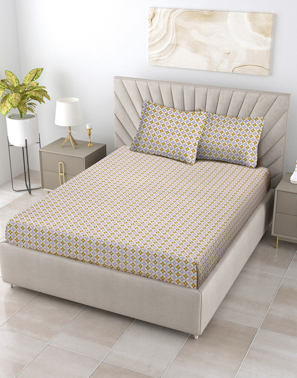 Queen Size - Orange Geometric Print Cotton Besheet Set with 2 Pillow Covers