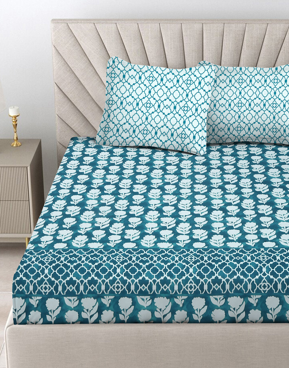 King Size - Green Floral Cotton Bedsheet Set with 2 Pillow Covers
