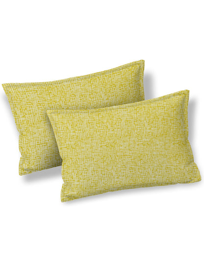 Queen Size - Green Geometric Print Cotton Besheet Set with 2 Pillow Covers