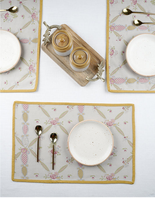 Set of 6 - Resuable Placemants