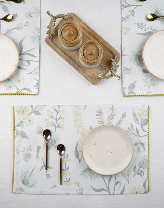 Set of 4- Leafy Print Placemat