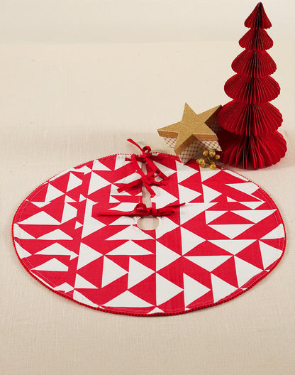 TREE SKIRT GEO PATTERN
