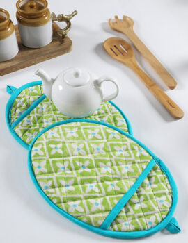 Green Cotton Geometric Print 8×8 Inch Pot Holder Set Of 2